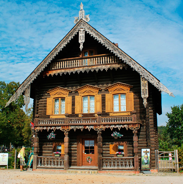 ringing cedars. wood architecture