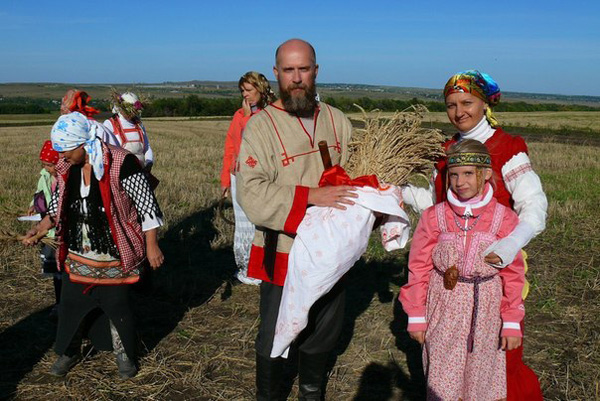 Vladimir Megre. Kins dolmens