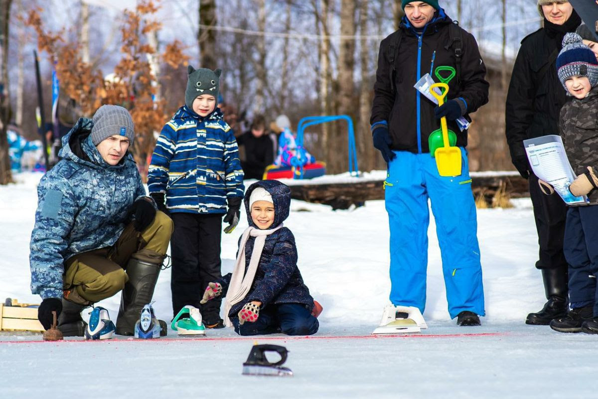 Winter activities in kin's settlement «Lubimovka»