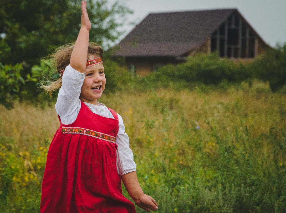 A kid in kin's settlement «Rostok»