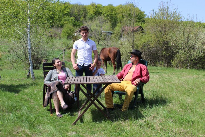 A family in the settlement Schastlivoe