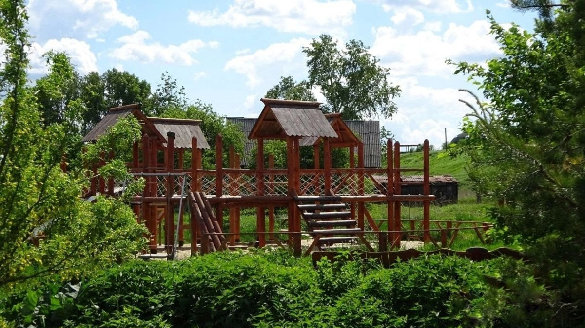 The playground in kin's settlement «SvetoRusie»