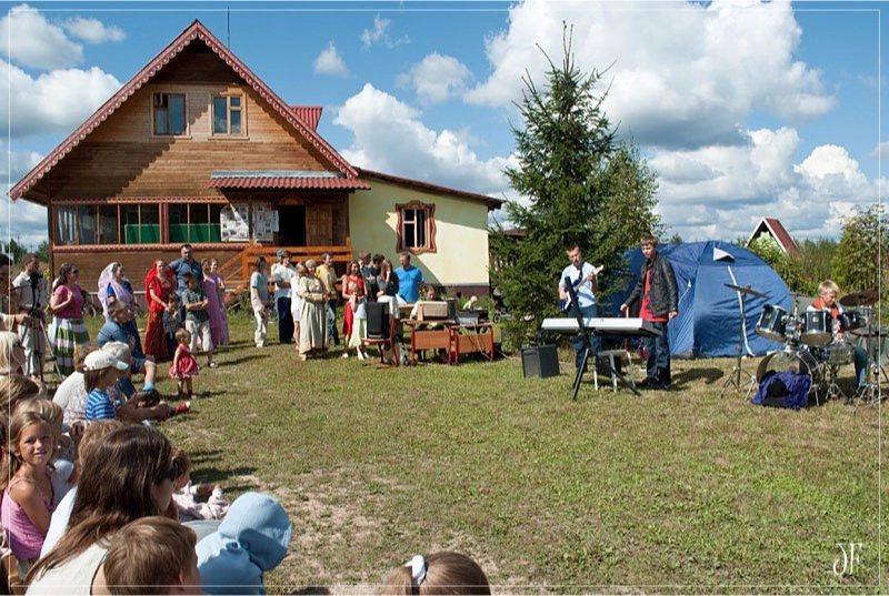 The kin's settlement «Kovcheg»