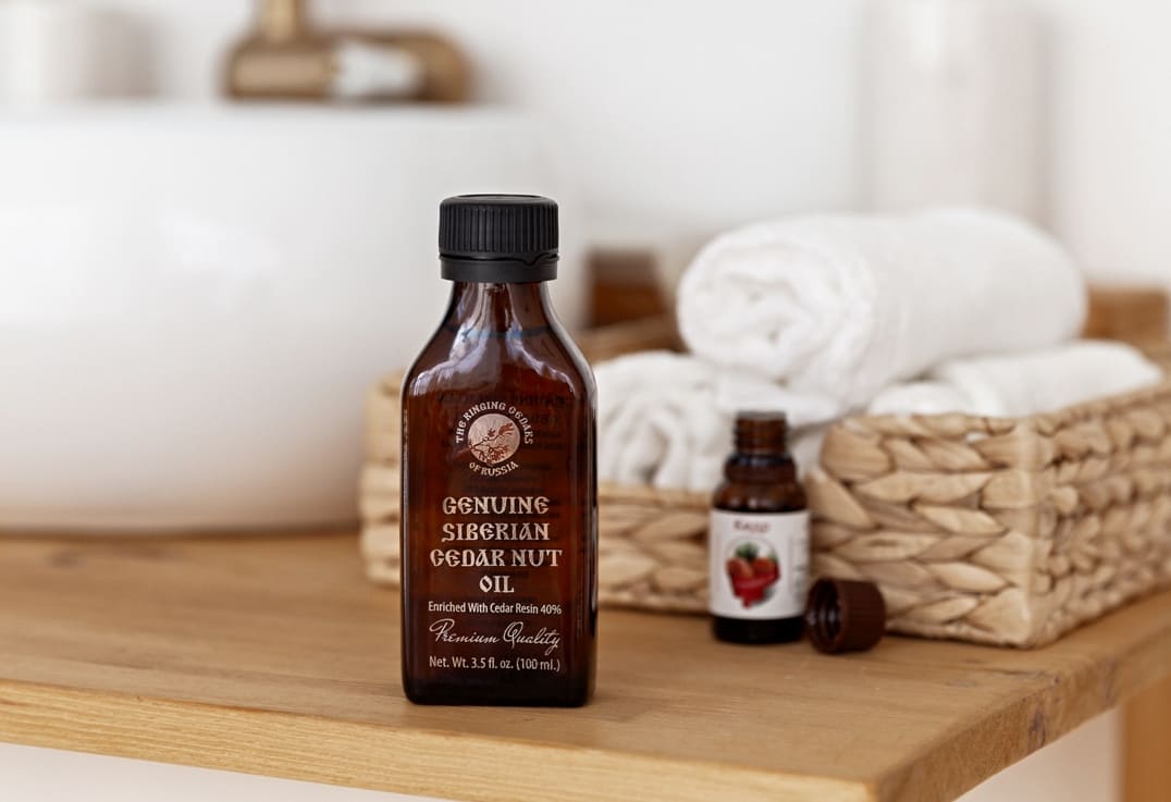 Cedar resin extract – natural acne treatment