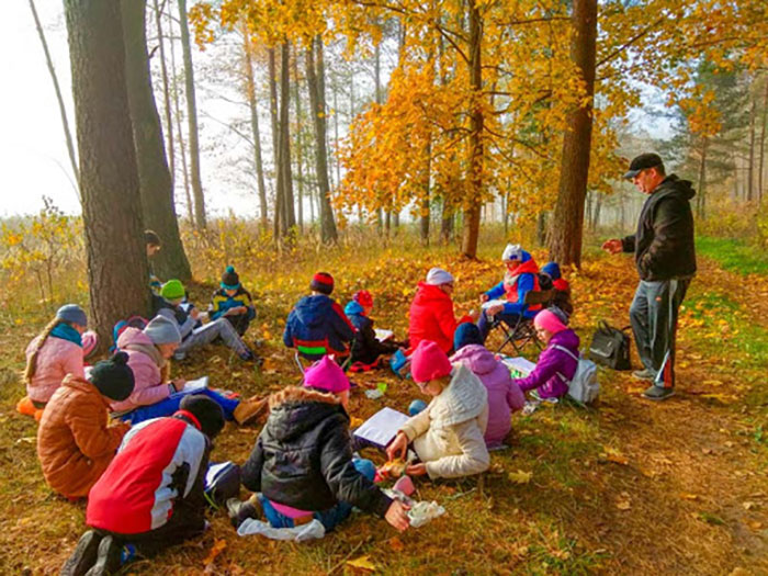 school in kin's settlement