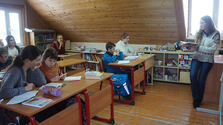 school in kin's settlement