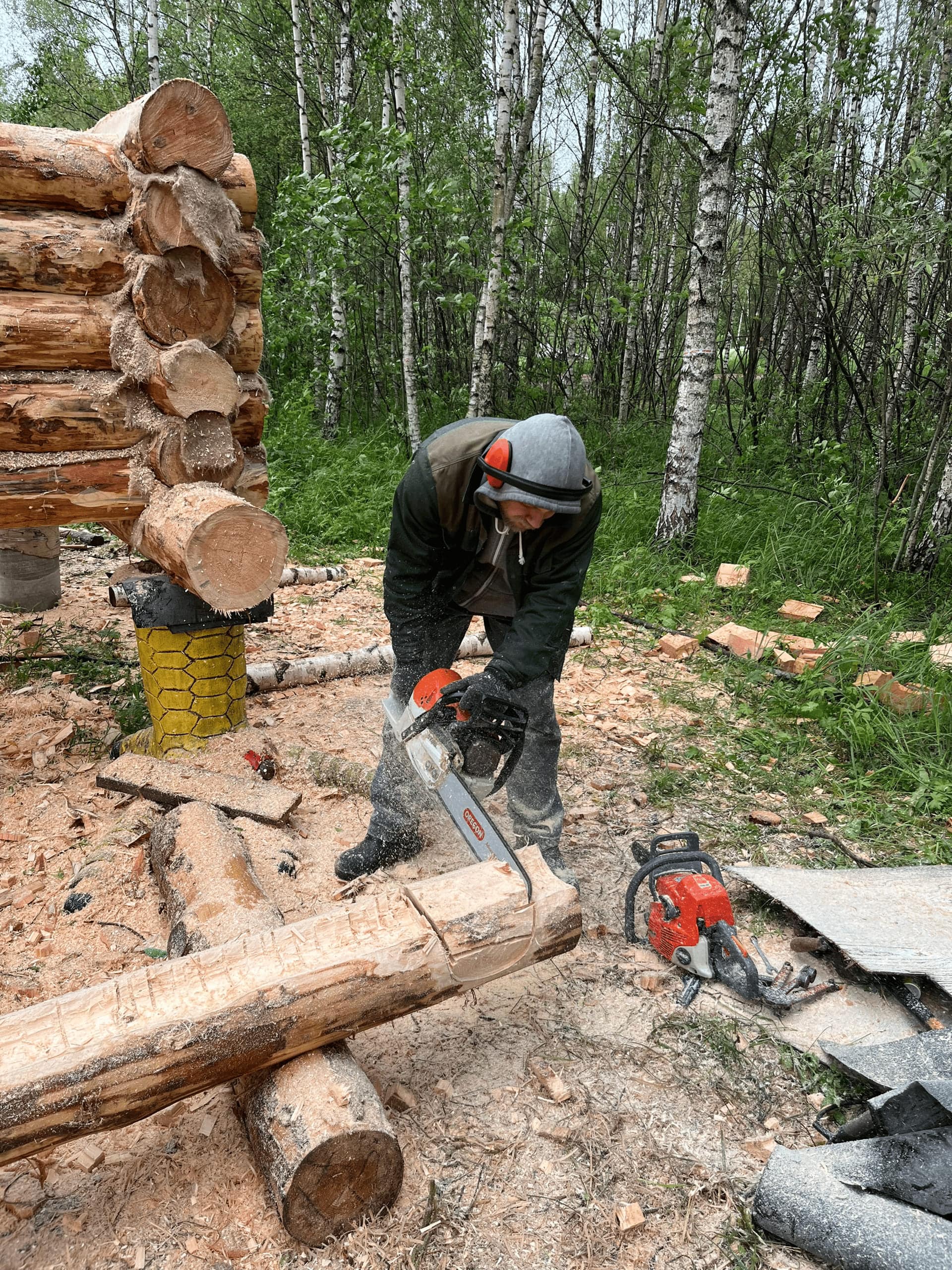 How was the handicraft workshop in the kin's settlement Lubimovka?