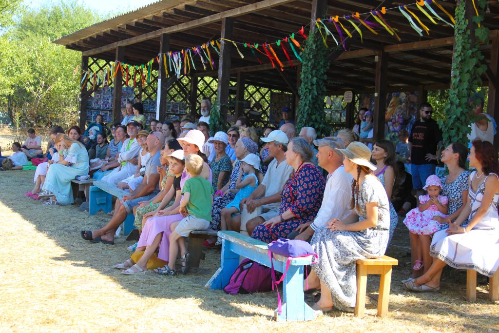 The kin's settlement Vedrussia: what's new?